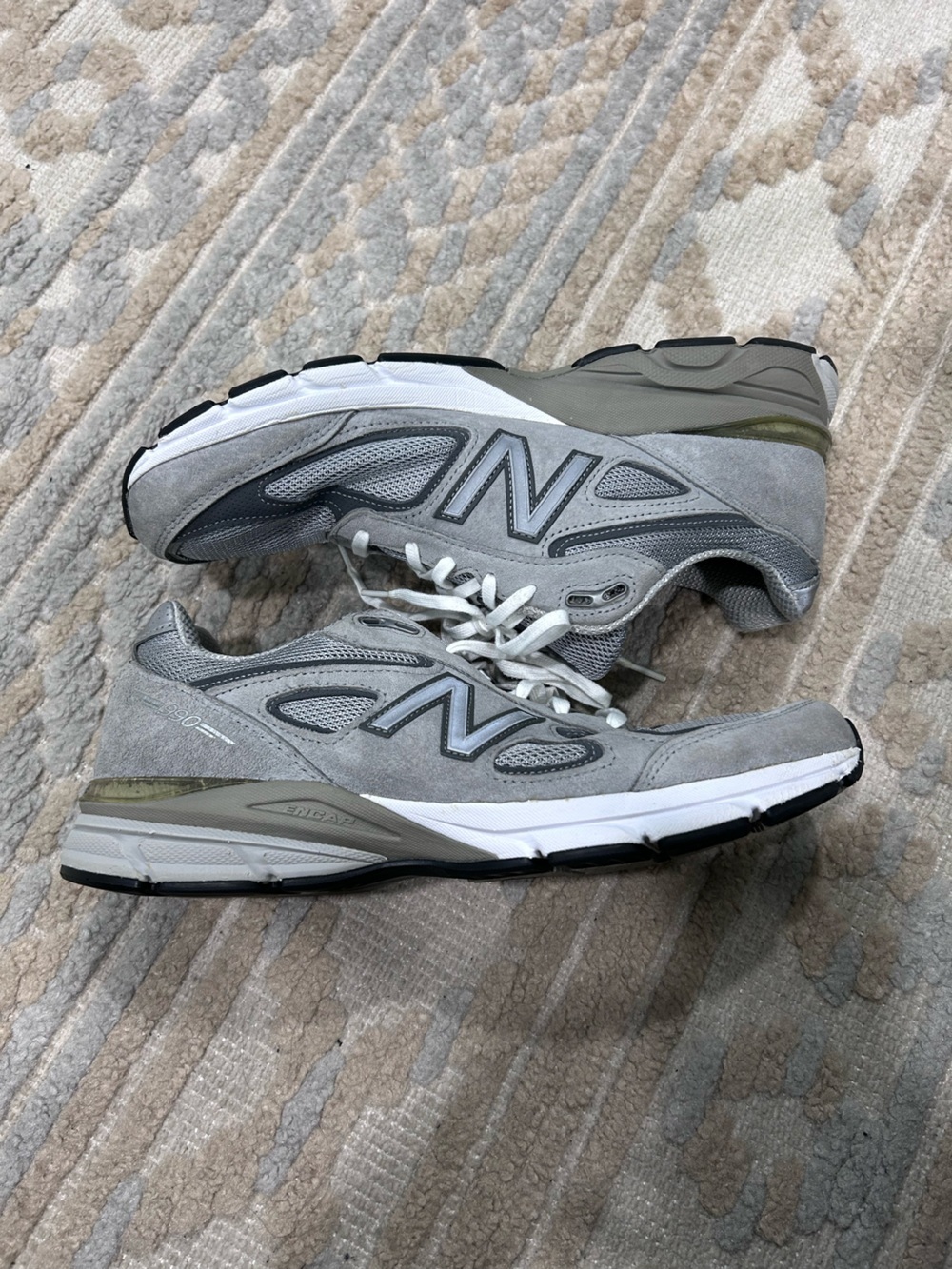 NEW BALANCE - Made In USA 990v4